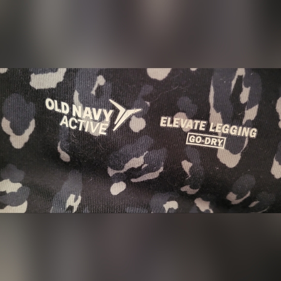 New/LiKE New ☆ 3 ON Leggings - Picture 4 of 12